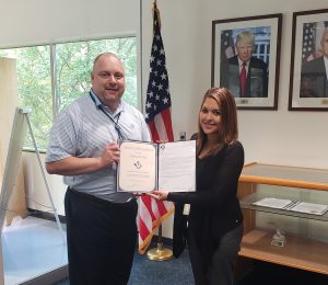 VMSI COO, Ken Konkol, recognizes Amanda Leal